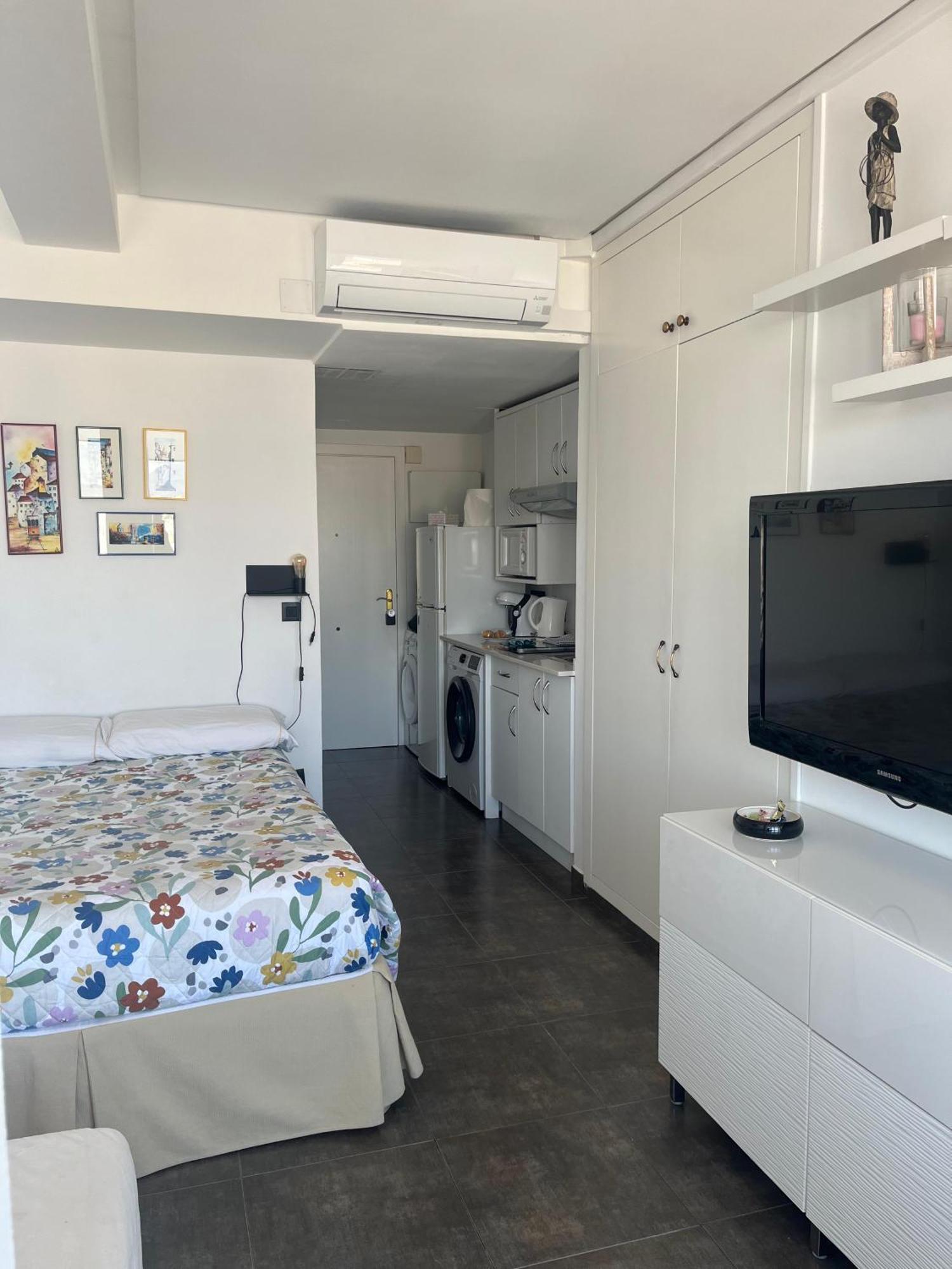 Centrico Apartamento En El Riscal لقنت المظهر الخارجي الصورة